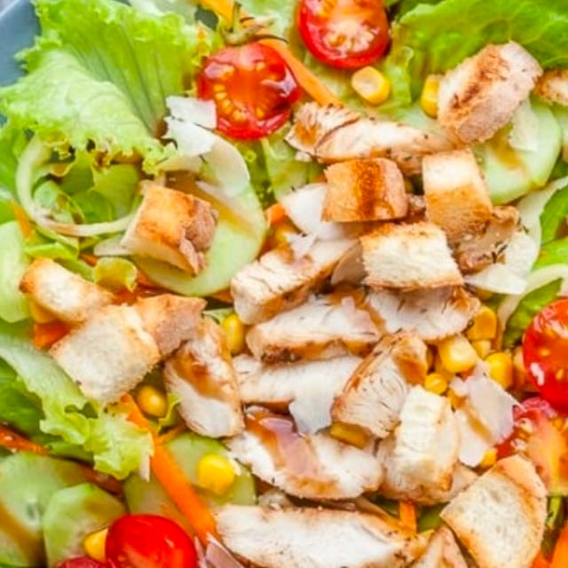 Grilled Chicken Tossed Salad.
